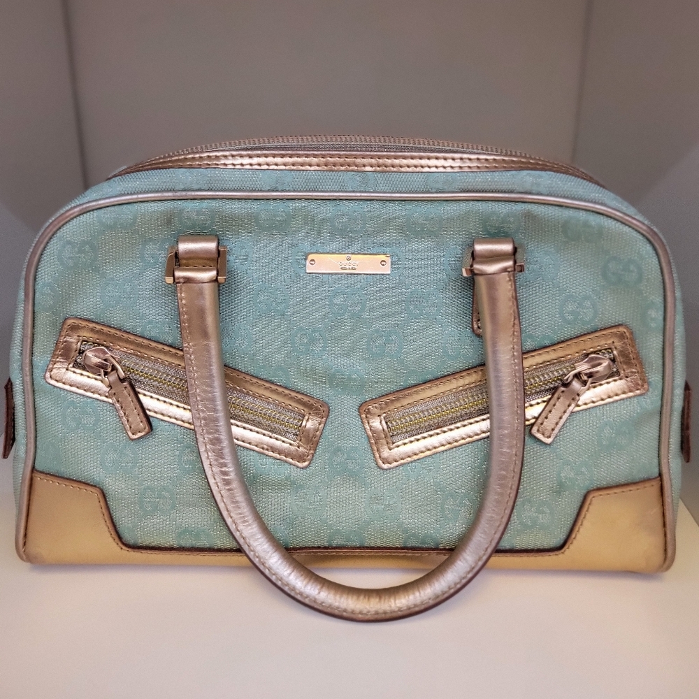GUCCI GG MONOGRAM CANVAS HANDBAG VINTAGE!